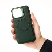 Чехол MagSafe LEATHER CAMERA CASE для iPhone 15 Pro темно-зеленый