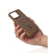 Чехол LUXURY Leather Case с поддержкой MagSafe для iPhone 15 desert titanium
