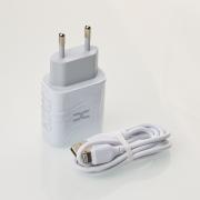 Сетевое зарядное устройство DC 2в1 Lightning 2USB/2.4A (CA-D24) белый