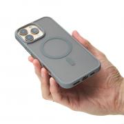 Силиконовый чехол MATTE с поддержкой MagSafe для iPhone 16 Pro Max titanium black