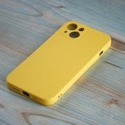 Силиконовый чехол SOFT Silicone Case для iPhone 14 (без лого) лимонный