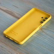 Силиконовый чехол SOFT Silicone Case для Samsung A04S (без лого) лимонный