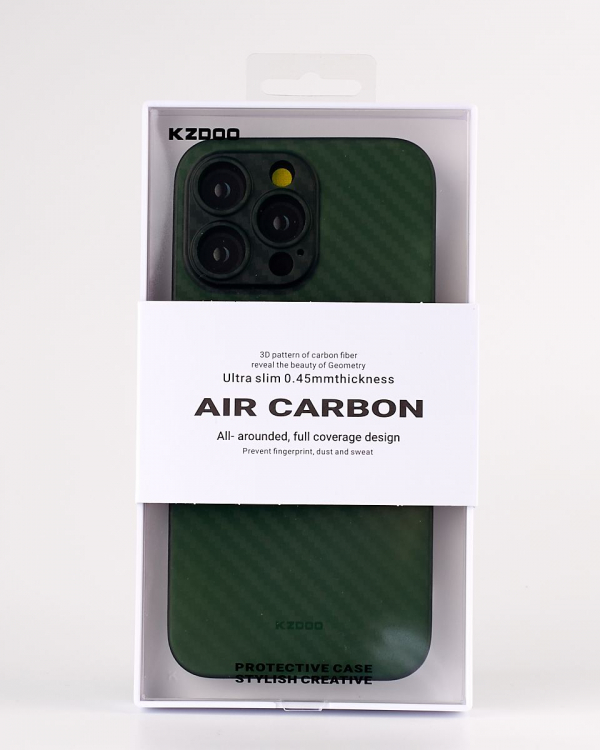 Карбоновый чехол K-DOO Air Carbon (UltraSlim 0.45mm) для iPhone 13 темно-зеленый