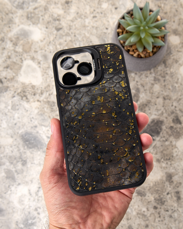 Чехол SNAKE для iPhone 15 Pro черный