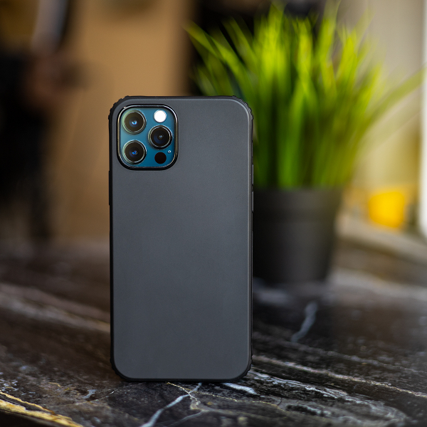 Силиконовый чехол XO K02 для iPhone 12 mini (anti-fall w/rope hole) черный