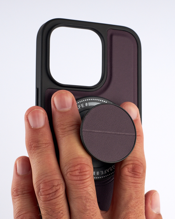 Чехол экокожа DC + PopSocket с поддержкой MagSafe для iPhone 13 Pro Max темно-фиолетовый