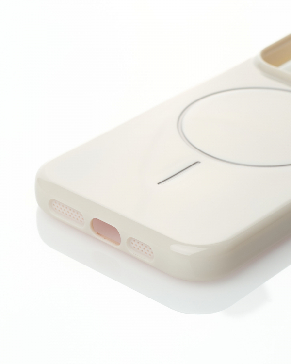 Силиконовый чехол Slim Ring Glamour с поддержкой MagSafe для iPhone 13 Pro natural titanium