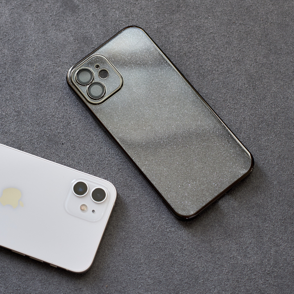 Пластиковый чехол GLITTER для iPhone 11 черный