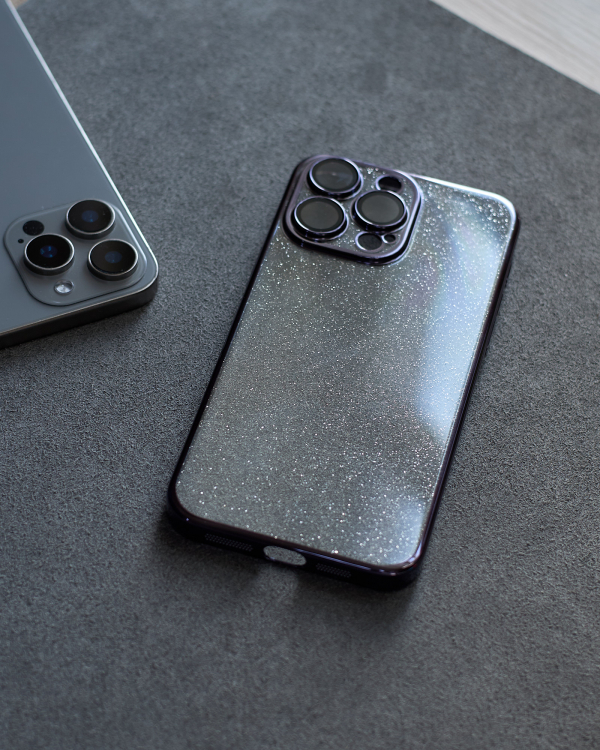 Пластиковый чехол GLITTER для iPhone 15 Pro Max фиолетовый