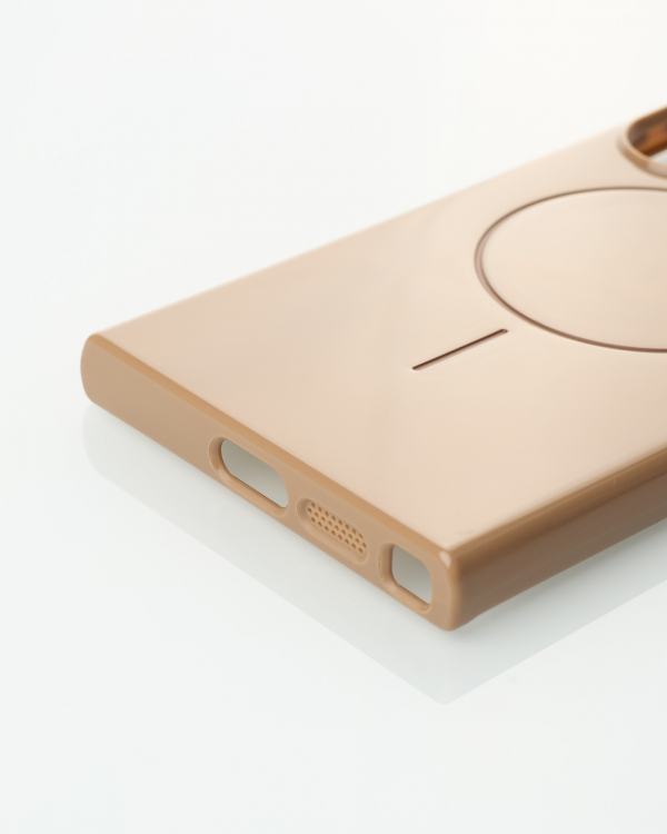 Силиконовый чехол Slim Ring Glamour с поддержкой MagSafe для Samsung S24 Ultra desert titanium