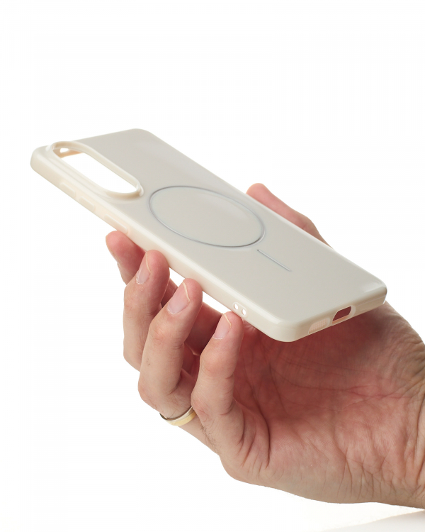 Чехол Glamour Case with MagSafe для Samsung S25 Edge natural titanium
