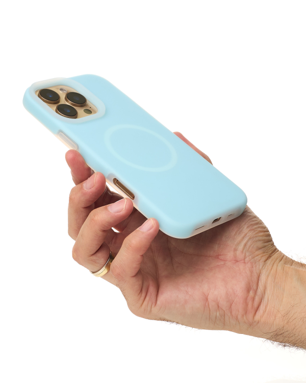 Чехол Liquid Silicone Full с поддержкой MagSafe для iPhone 16 Pro blue fog
