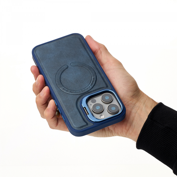 Чехол MagSafe LEATHER CAMERA CASE для iPhone 15 Pro темно-синий