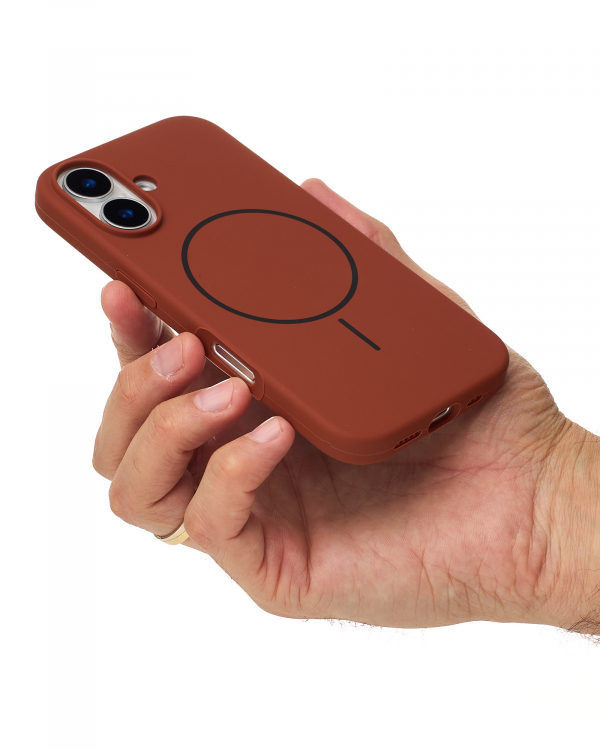 Чехол MagSafe Silicone Beats Case для iPhone 16 brown
