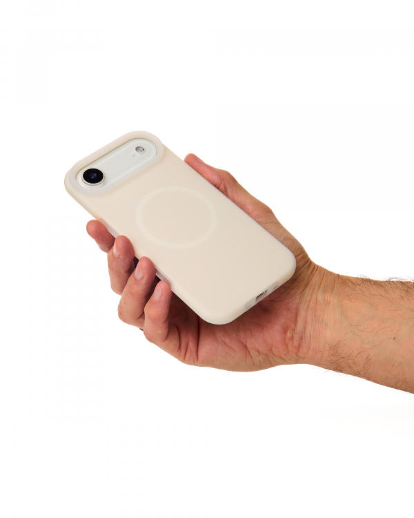 Чехол Liquid Silicone Full с поддержкой MagSafe для iPhone 17 AIR cream