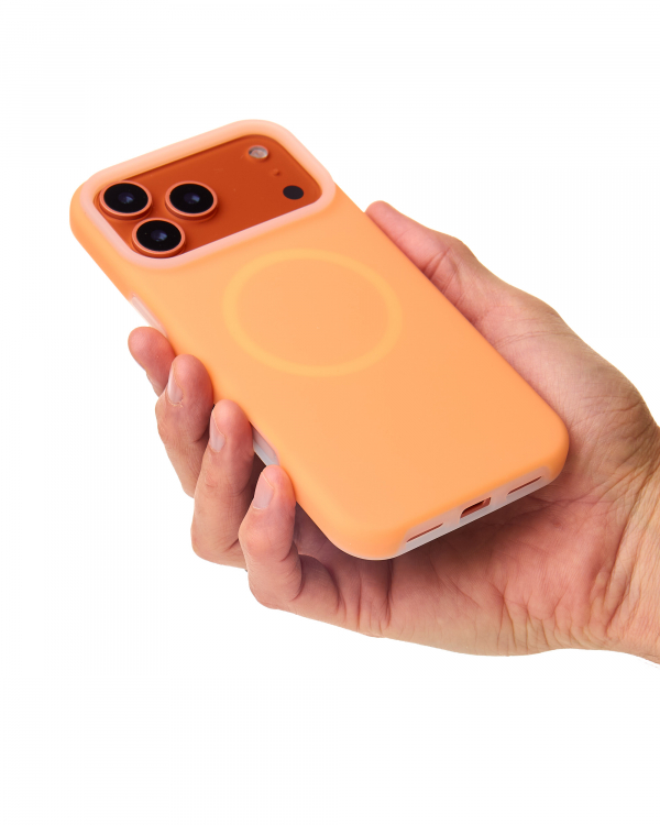 Чехол Liquid Silicone Full с поддержкой MagSafe для iPhone 17 Pro Max orange