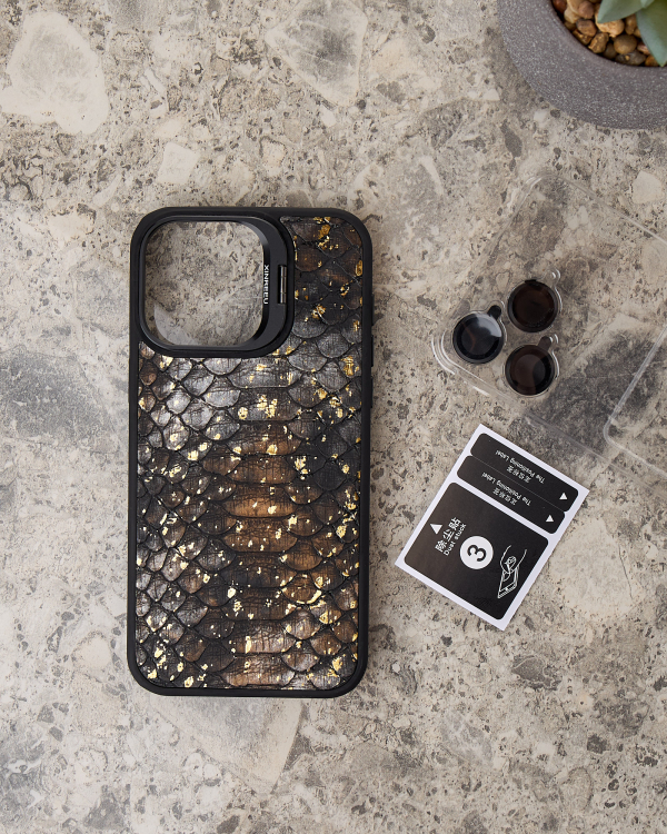 Чехол SNAKE для iPhone 11 черный