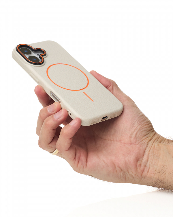 Силиконовый чехол Slim Ring Leather Textured с поддержкой MagSafe для iPhone 16 natural titanium