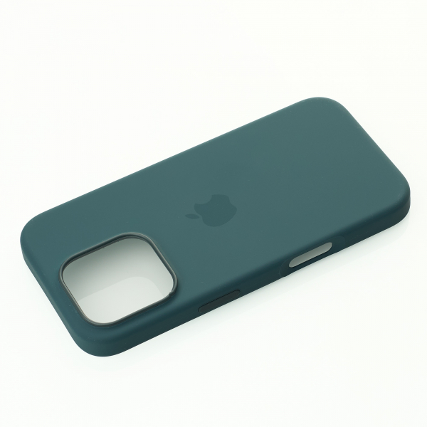 Силиконовый чехол OrigCase "Colors" with MagSafe для iPhone 16 Pro Lake Green