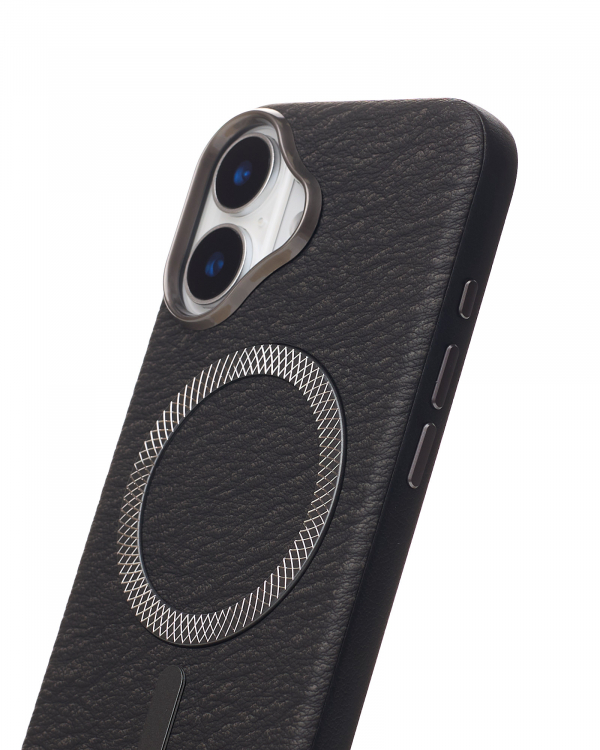 Чехол LUXURY Leather Case с поддержкой MagSafe для iPhone 16 black