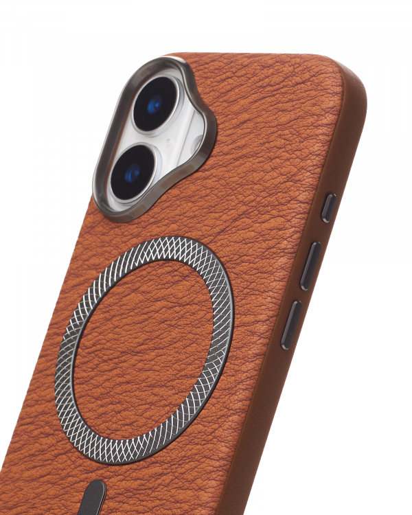 Чехол LUXURY Leather Case с поддержкой MagSafe для iPhone 16 brown