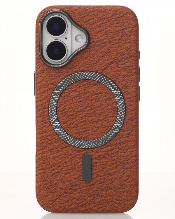 Чехол LUXURY Leather Case с поддержкой MagSafe для iPhone 16 brown