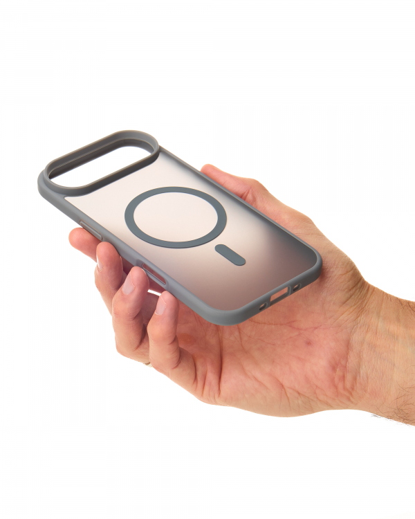 Силиконовый чехол MATTE с поддержкой MagSafe для iPhone 17 AIR titanium black