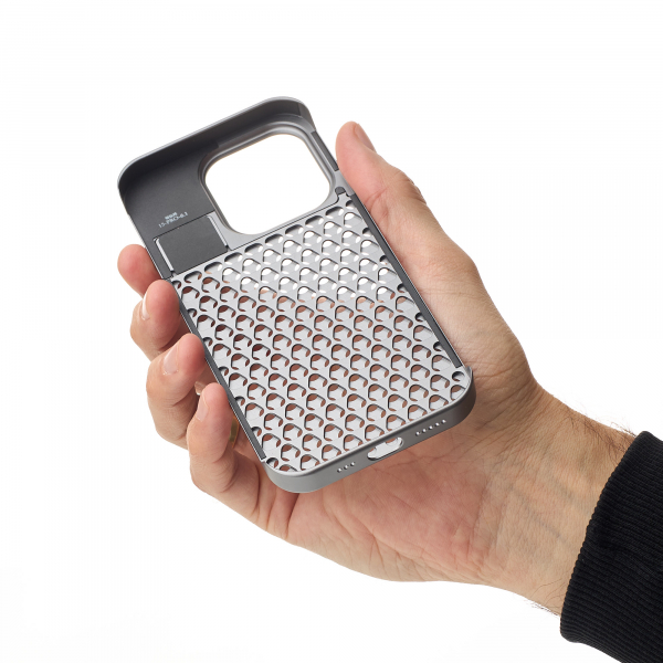 Металлический чехол AROMA ALUMINIUM для iPhone 14 Pro Max серый