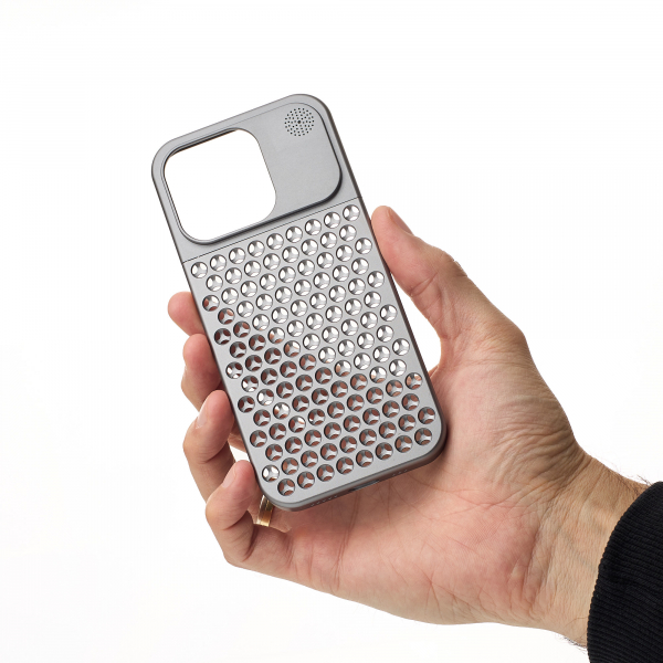 Металлический чехол AROMA ALUMINIUM для iPhone 15 Pro Max серый