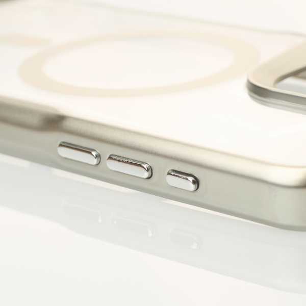 Пластиковый чехол MagSafe NEWZONE для iPhone 14 Pro Max серебряный