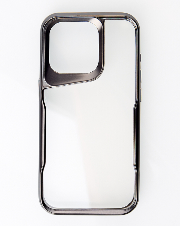 Пластиковый чехол NEWZONE для iPhone 13 Pro Max черный