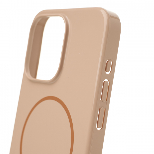 Поликарбонатный чехол Beats Case with MagSafe для iPhone 15 Pro desert titanium