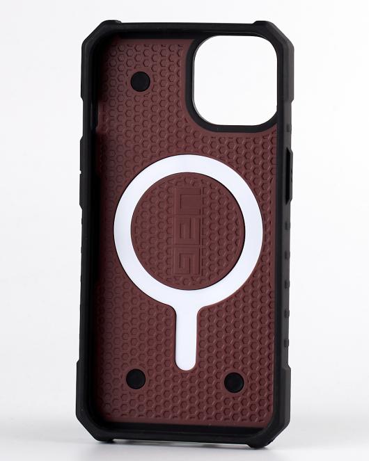 Противоударный чехол UAG для IPhone 13 burgundy