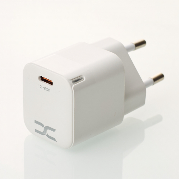 Сетевое зарядное устройство (Адаптер) DC PD/30W/GaN Technology (CA-F06) белый