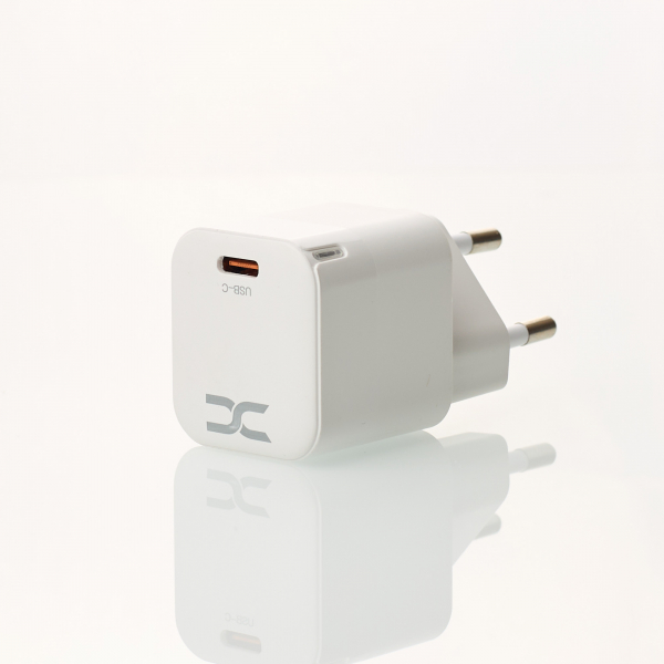 Сетевое зарядное устройство (Адаптер) DC PD/30W/GaN Technology (CA-F06) белый
