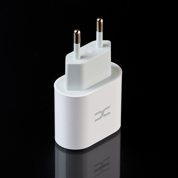 Сетевое зарядное устройство DC 2в1 Lightning 1USB + PD 2.4A (CA-D20) белый