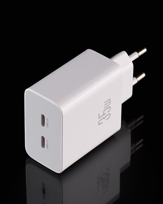 Сетевое зарядное устройство DC 2в1 Lightning 2PD/35W Fast Charger (CA-D17) белый