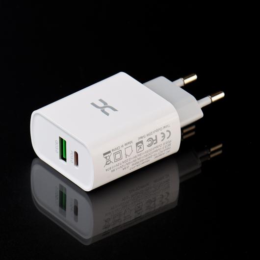 Сетевое зарядное устройство DC 2в1 Type-C QC3.0+PD/20W Fast Charger (CA-F17) белый