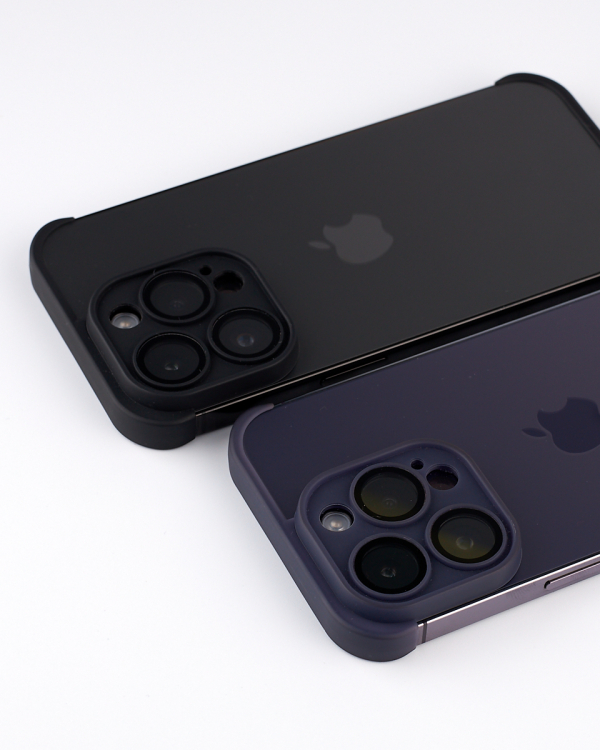 Силиконовая накладка CornerPad 3in1 для iPhone 15 Pro Max фиолетовый