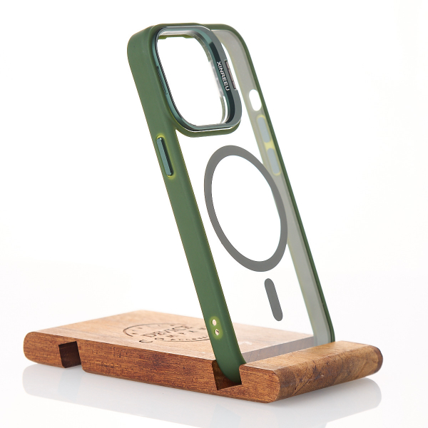 Силиконовый чехол MagSafe CAMERA GLASS PROTECTION для iPhone 15 Pro Max темно-зеленый