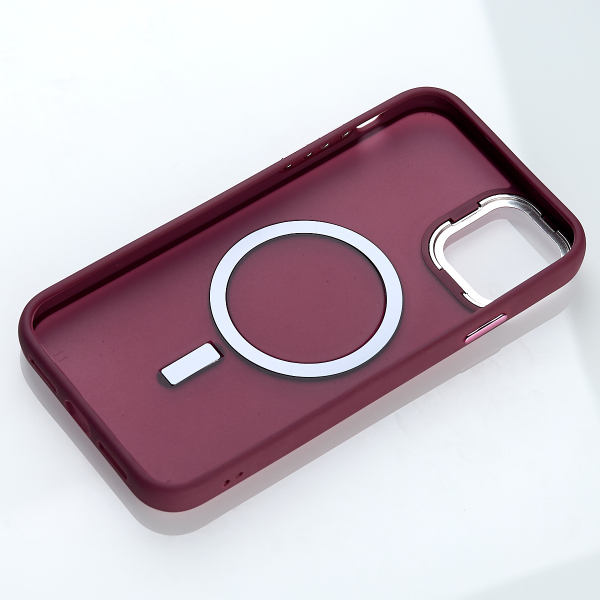 Силиконовый чехол MagSafe MATTE для iPhone 15 бордовый