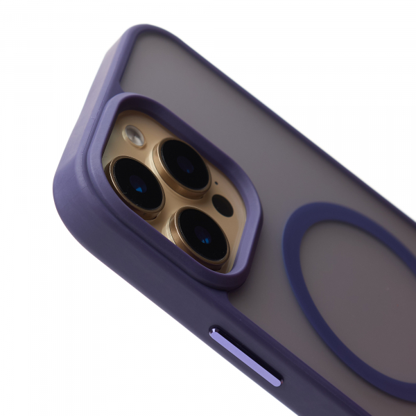 Силиконовый чехол MagSafe MATTE для iPhone 16 Pro темно-фиолетовый