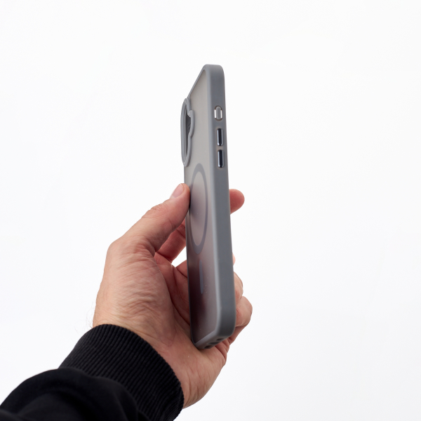 Силиконовый чехол MagSafe MATTE для iPhone 16 серый