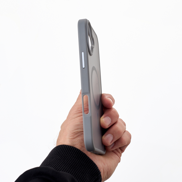 Силиконовый чехол MagSafe MATTE для iPhone 16 серый