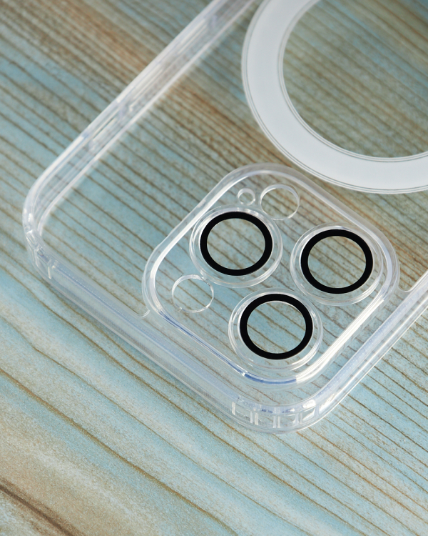 Силиконовый чехол SHADE PHONE с поддержкой MagSafe для iPhone 14 Pro прозрачный