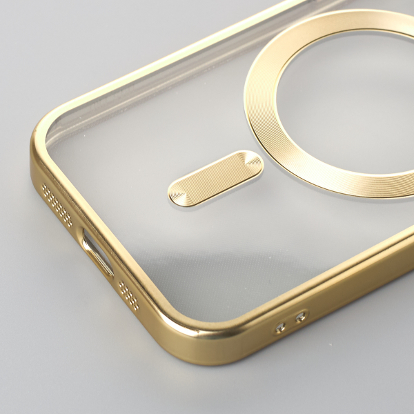 Силиконовый чехол MagSafe SHINING MATTE для iPhone 15 Pro gold