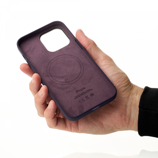 Силиконовый чехол OrigCase "Colors" with MagSafe для iPhone 14 Pro Elderberry