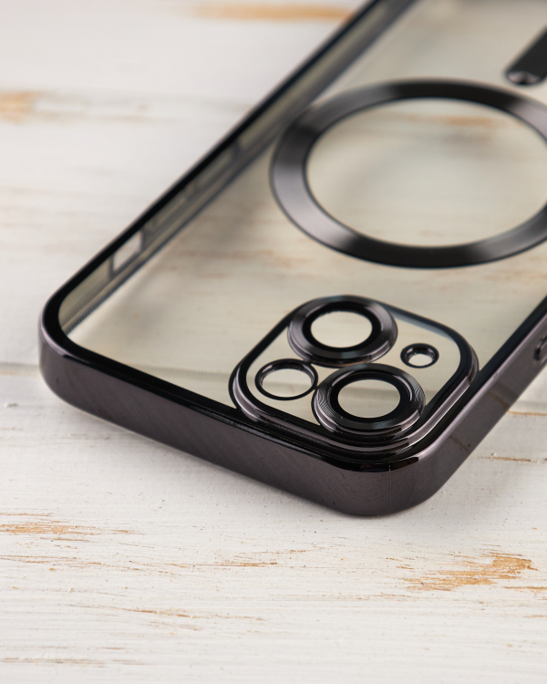 Силиконовый чехол SHINING with MagSafe для iPhone 15 Plus черный