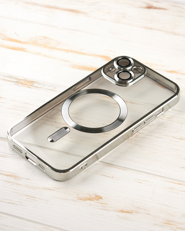 Силиконовый чехол SHINING with MagSafe для iPhone 15 Plus серебряный