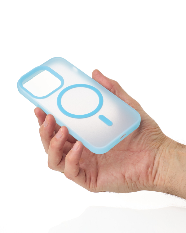 Силиконовый чехол SOFT MATT с поддержкой MagSafe для iPhone 12/12 Pro light blue